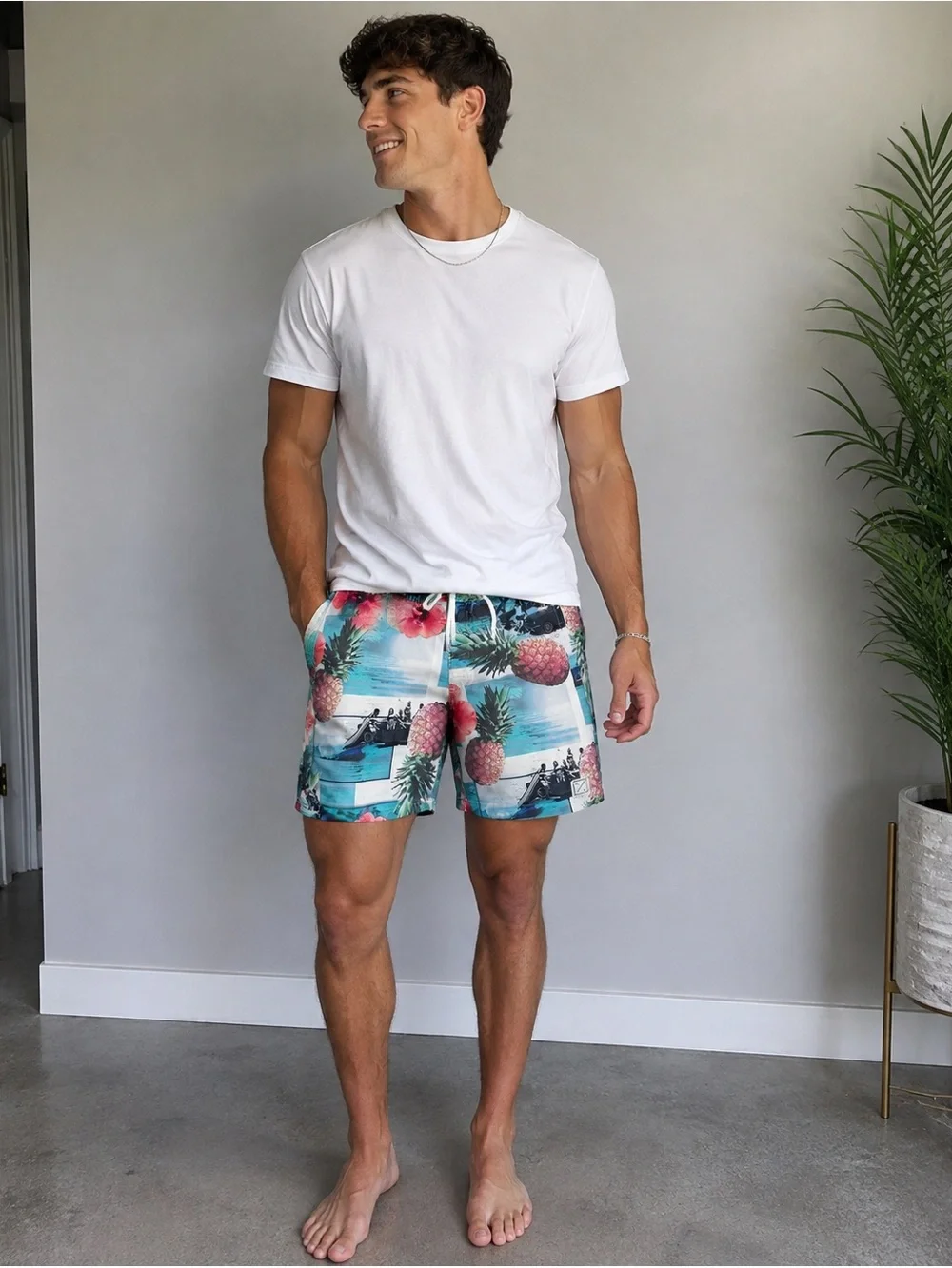American Eagle Men's S Tropical Pineapple Floral Board Shorts Swim Trunks
